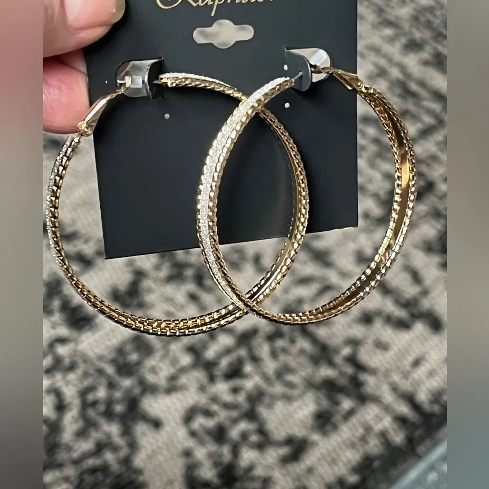 Gold-Tone Rhinestones Hoop Earrings